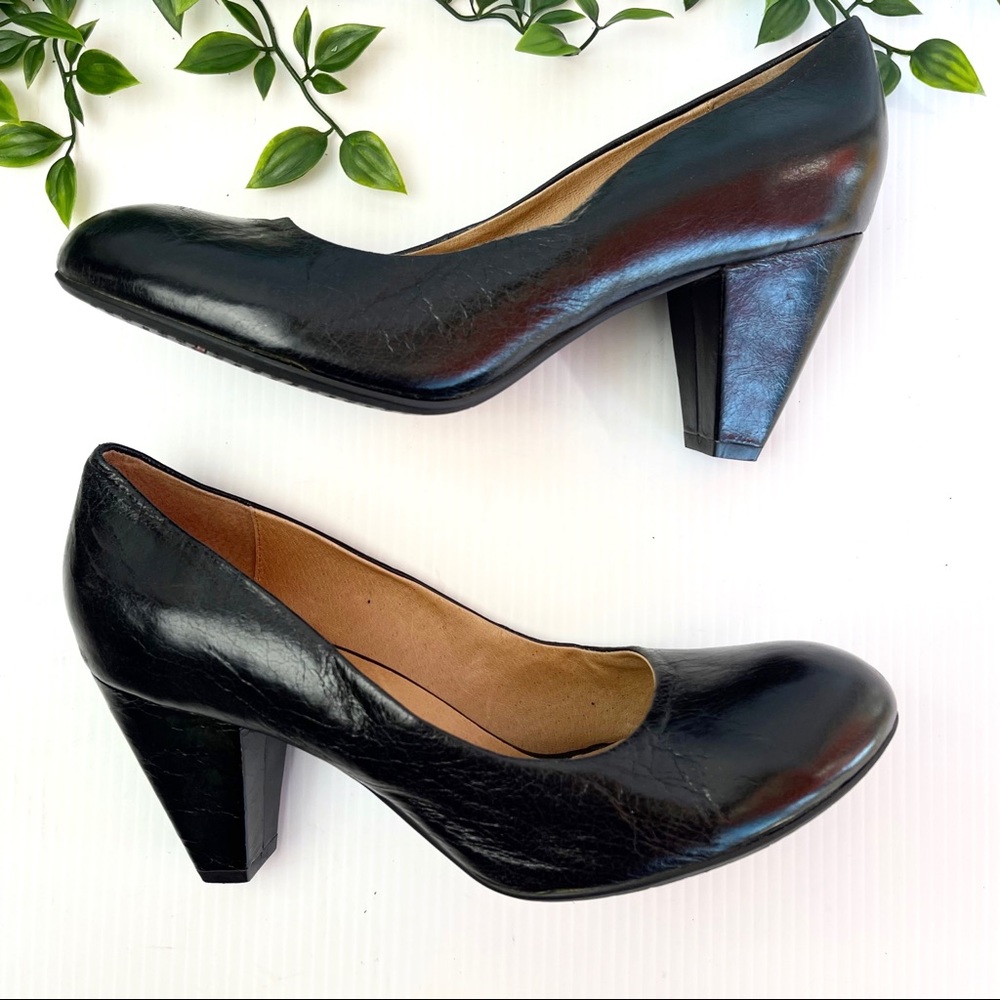 Miz Mooz 'Nan' Chunky Heel Black Pump size 11